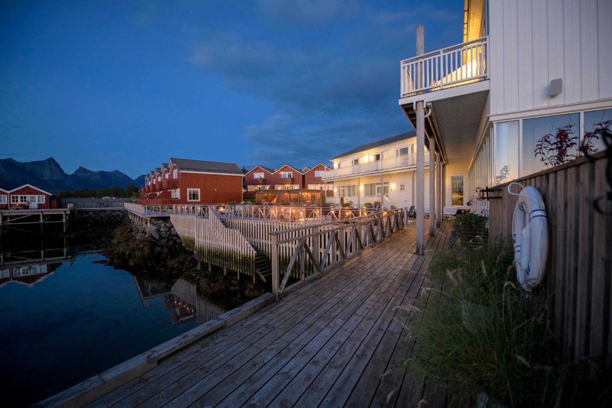 Kjerringoy Bryggehotell Bodo Exterior photo